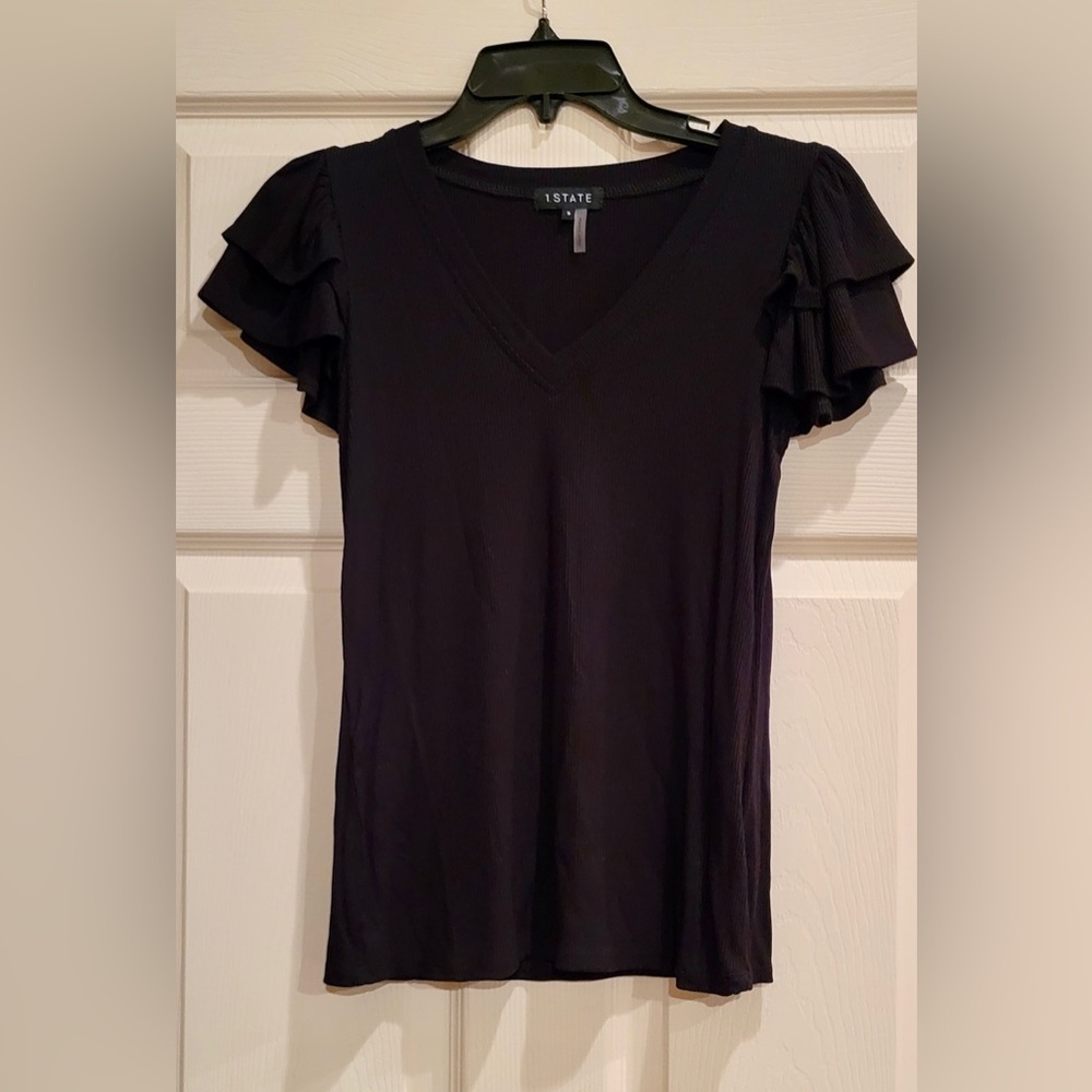 1. State Black V-Neck Flutter Sleeve Women's Top Size Small